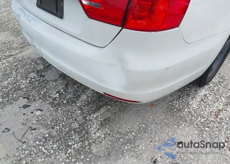 2012 Volkswagen Jetta 2.0L S z USA, uszkodzony, nr VIN 3VW2K7AJ7CM364871